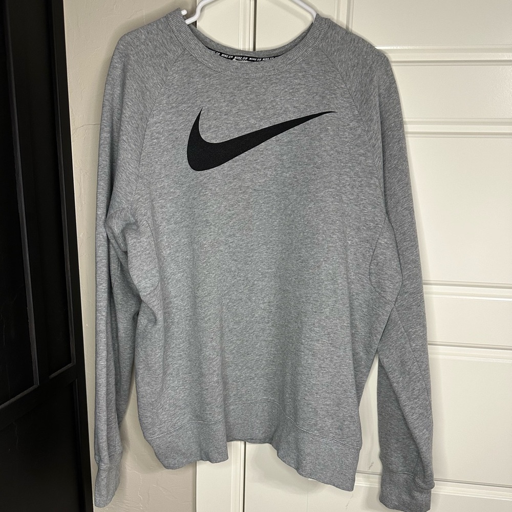 Men’s Nike SB Sweatshirt